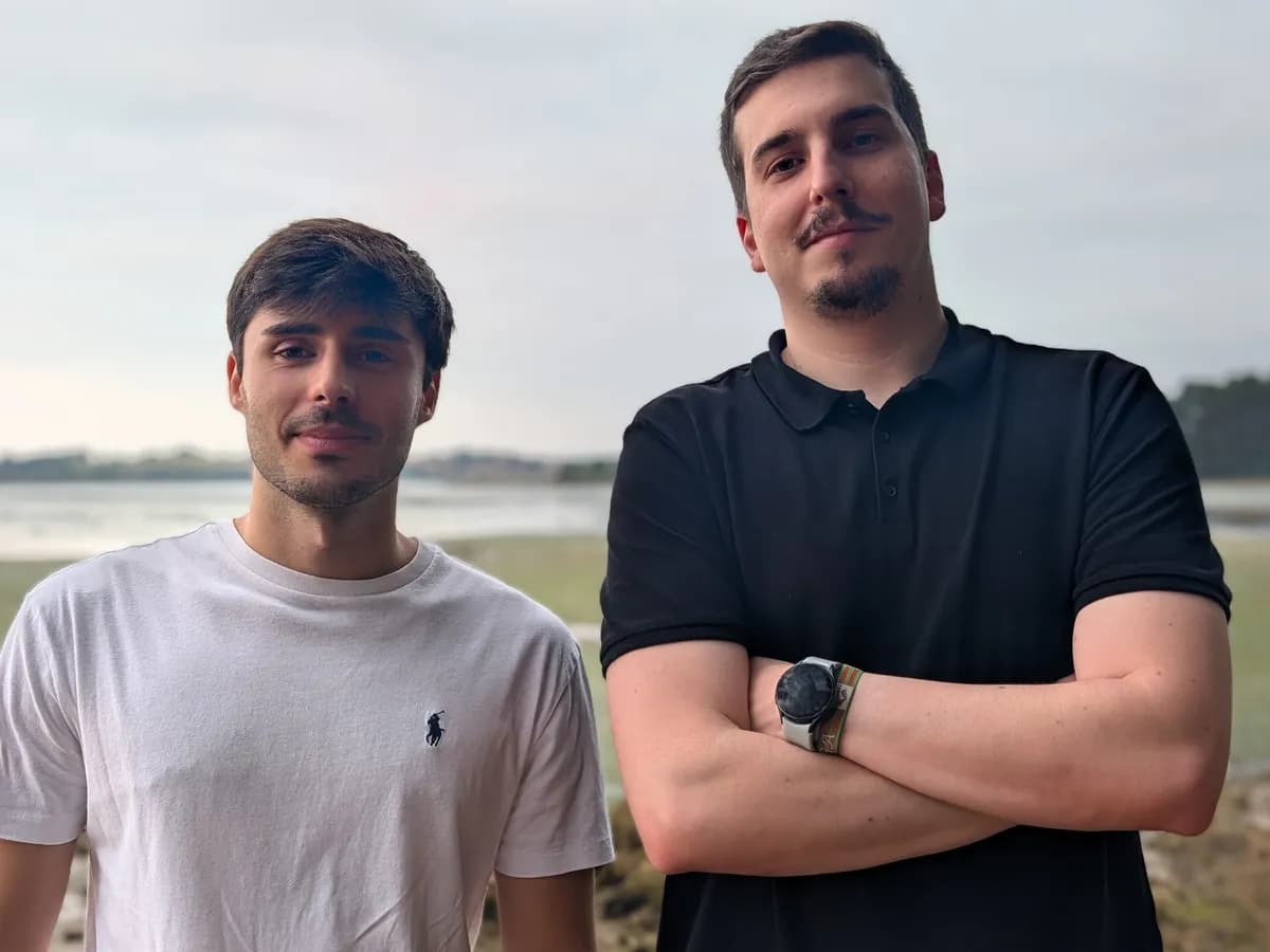 César Torre y Eloy Ruiz, fundadores de Ignira Technologies, en la foto que acompañó al reportaje de El Diario Montañés